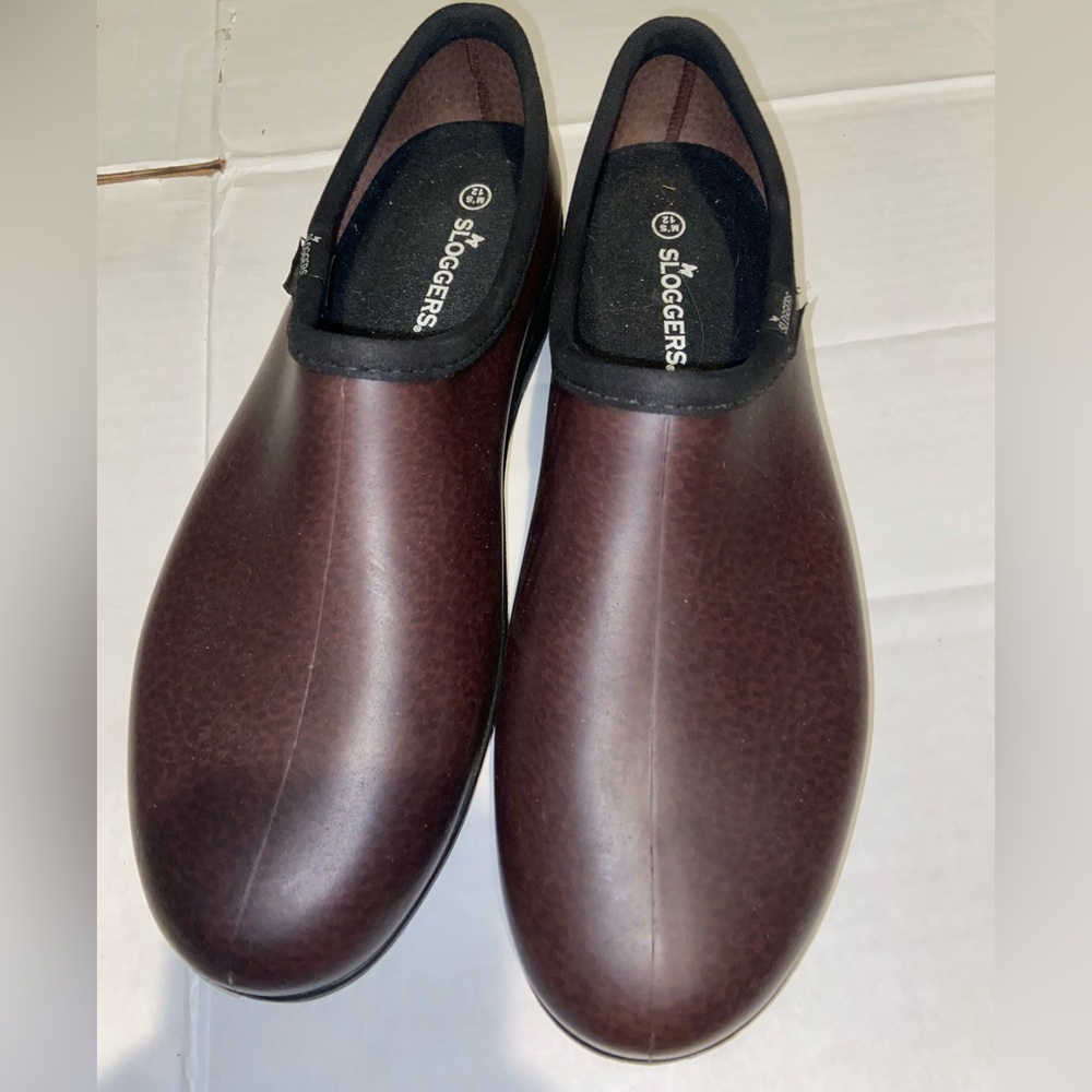 Mens slip on sloggers